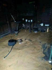 网友爆料山洪视频,视频记录大自然无情瞬间  第1张