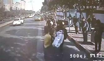 潮州网民爆料农民工视频,引发网友热议  第2张